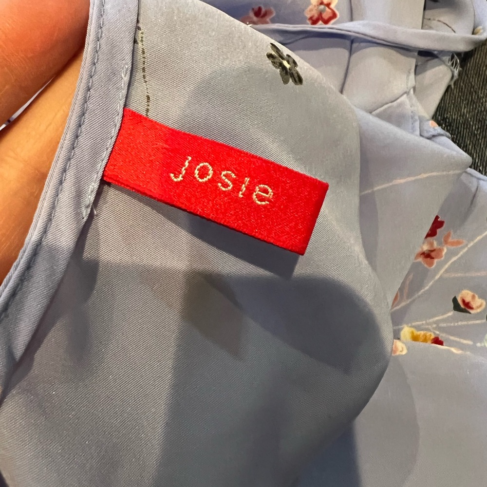 Natori Periwinkle Slip Dress with Floral Embroidery - Picture 7 of 8